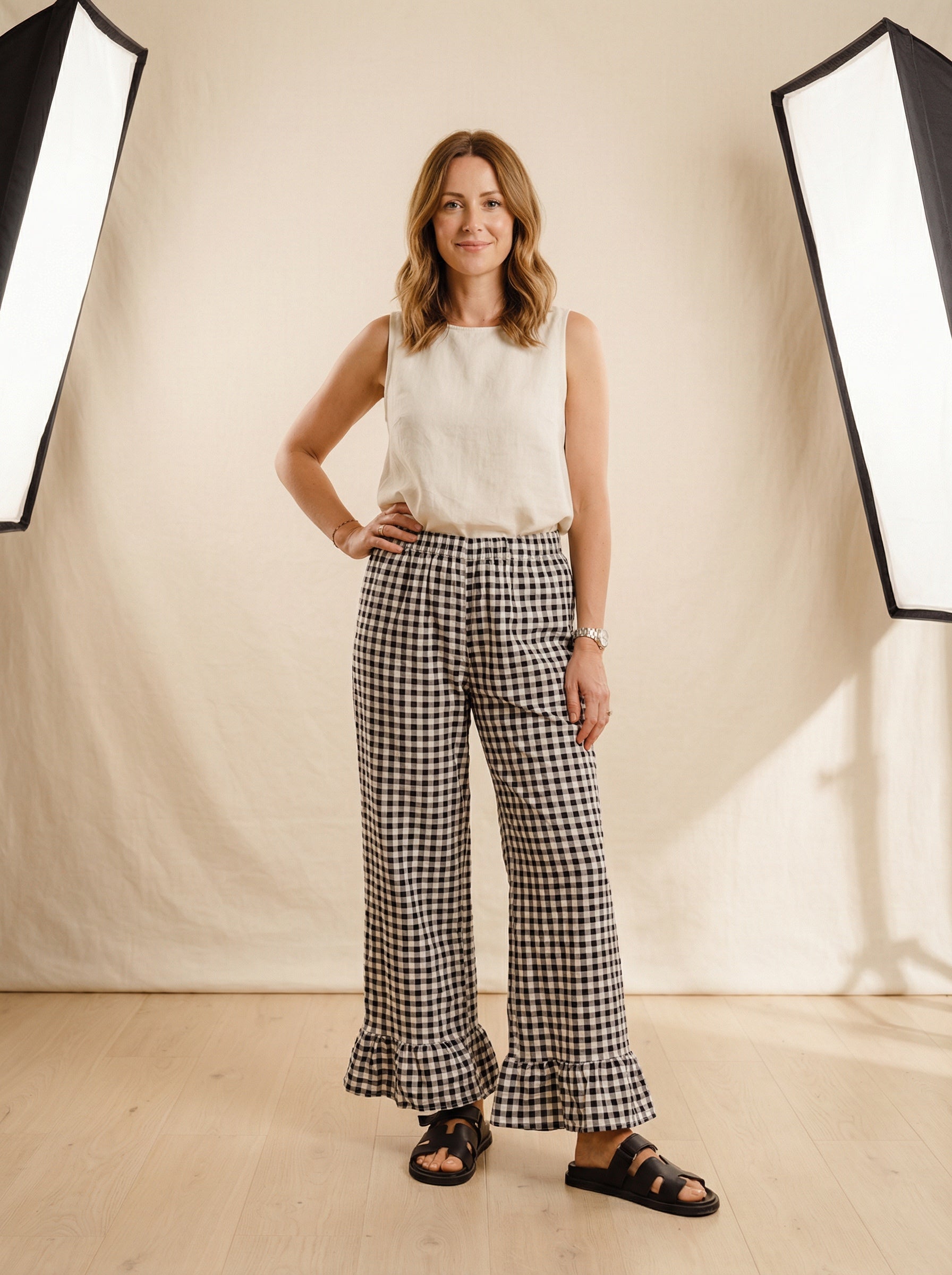 Montreal Ruffle Hem Pants